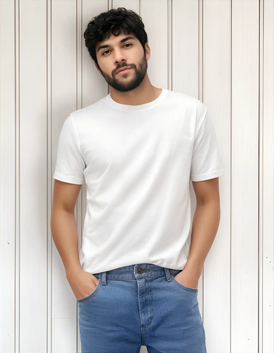 Camiseta básica branca manga curta Kelu