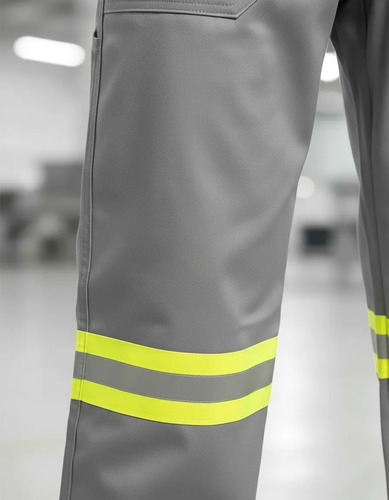 Calça cinza operacional com refletivo amarelo NR10 CA 43834 Ledan