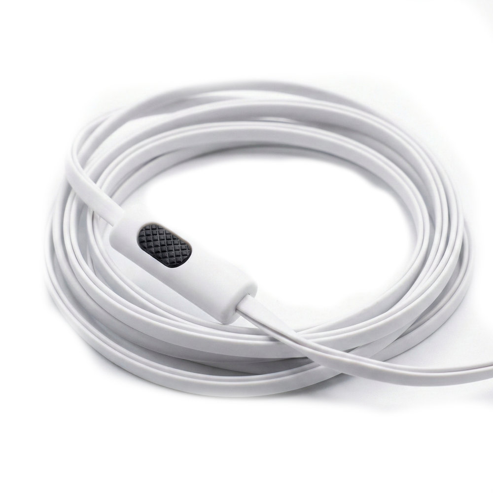 Conector P2 e acabamento do cabo do Fone Inova