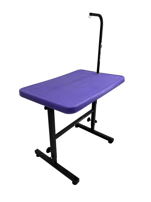 Mesa de Tosa Com Regulagem de Altura e Tampo Rotomoldado