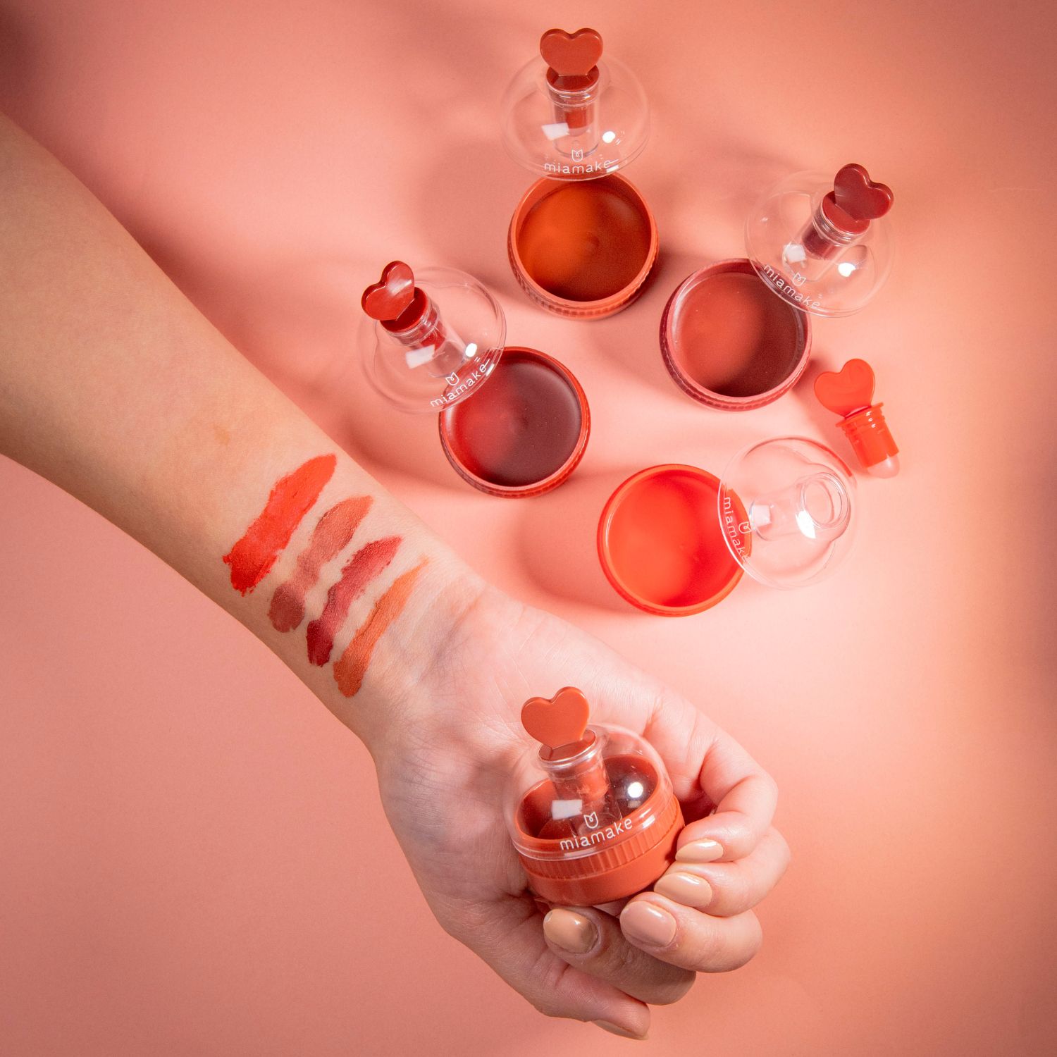 LIP MOUSSE VELVET PEACH ME UP! Mia Make Cor 1