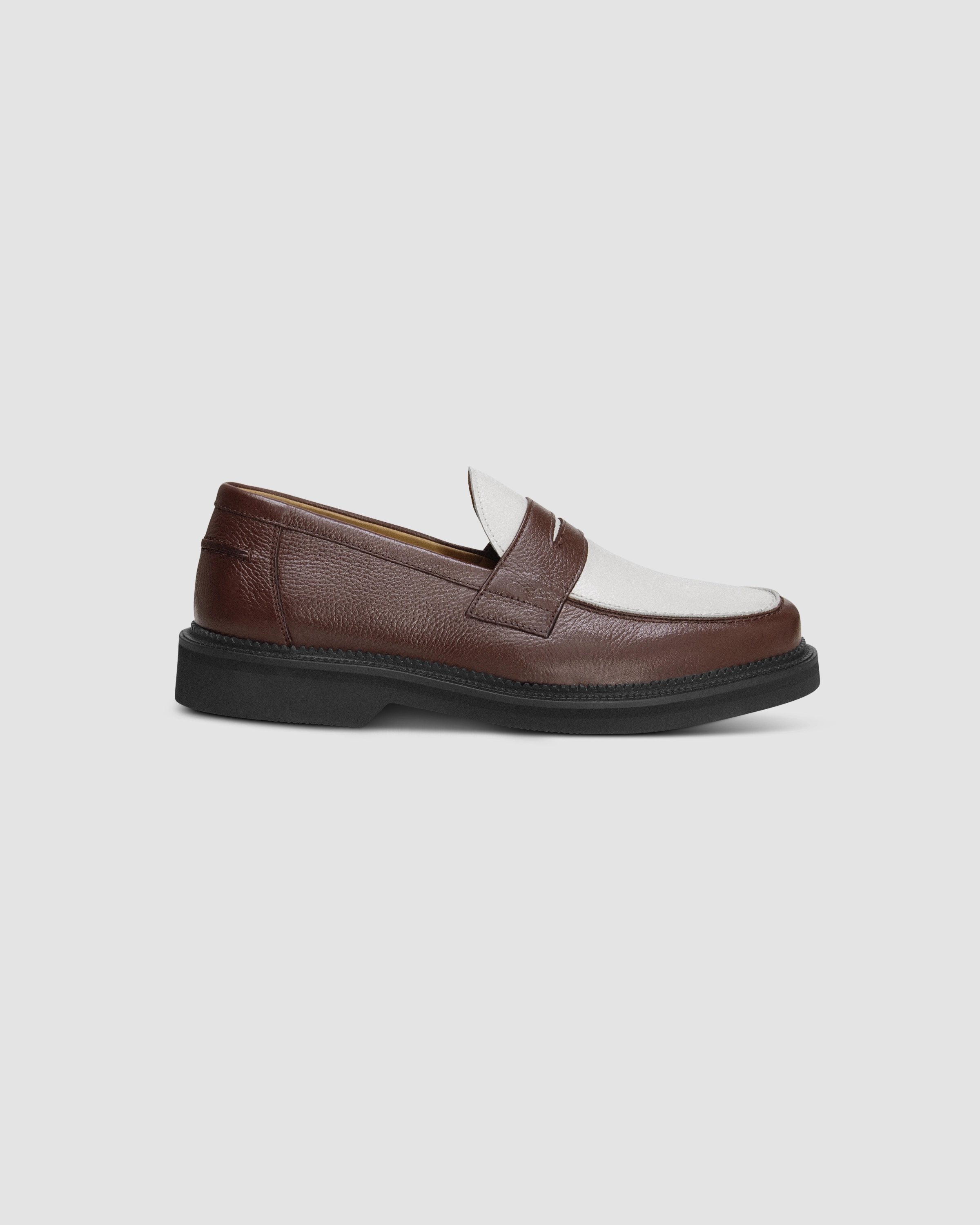 Loafer Legacy Marrom e Off