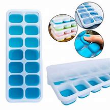 Forma de Gelo Com Tampa 14 Cubos