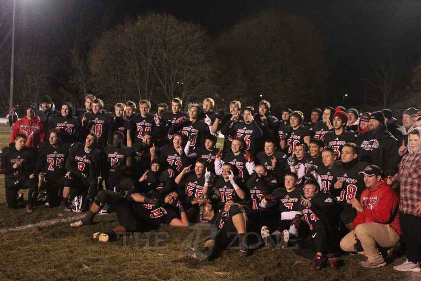 Menominee Maroons at Reed City Coyotes The D Zone Football