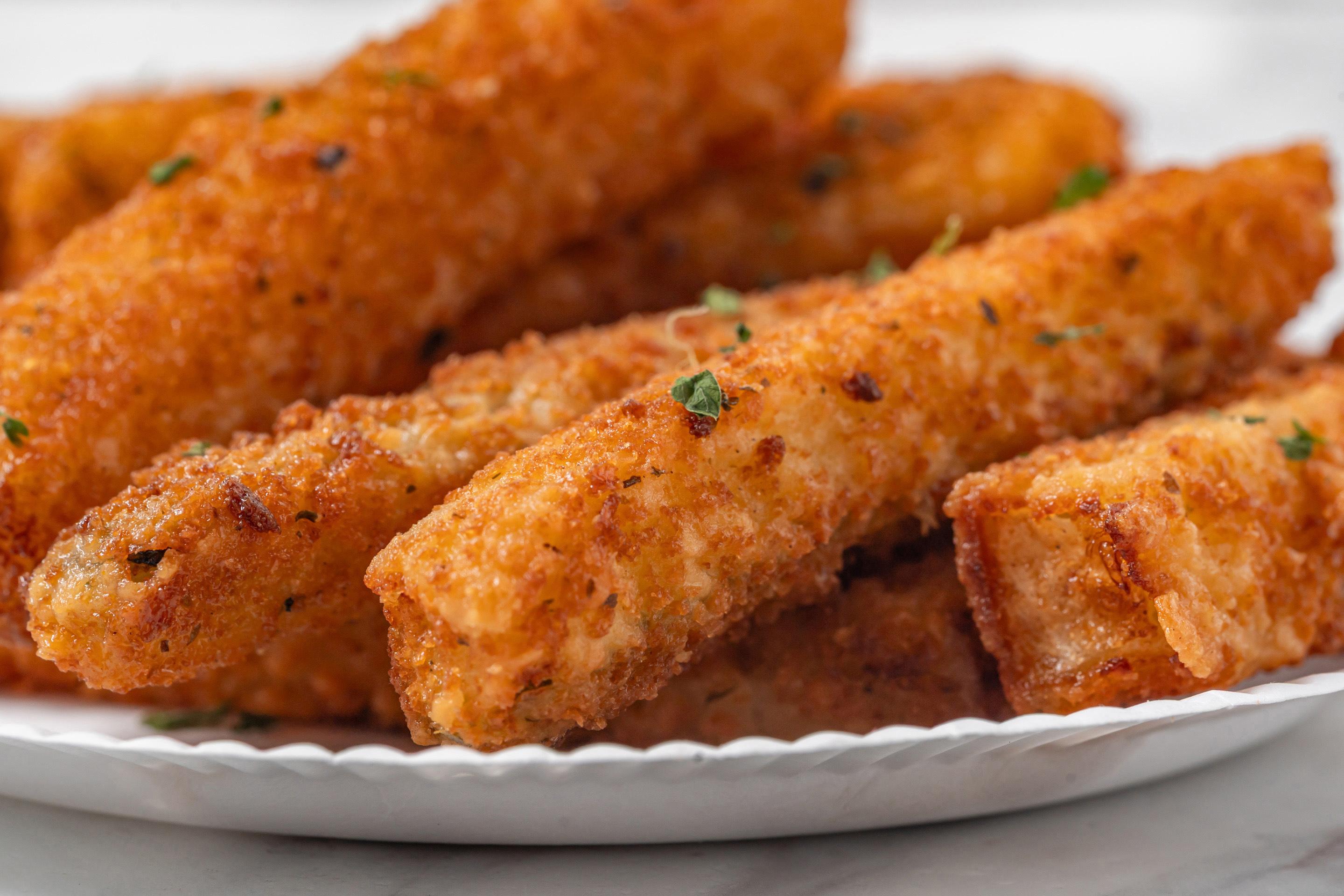 FRIED ZUCCHINI STICKS
