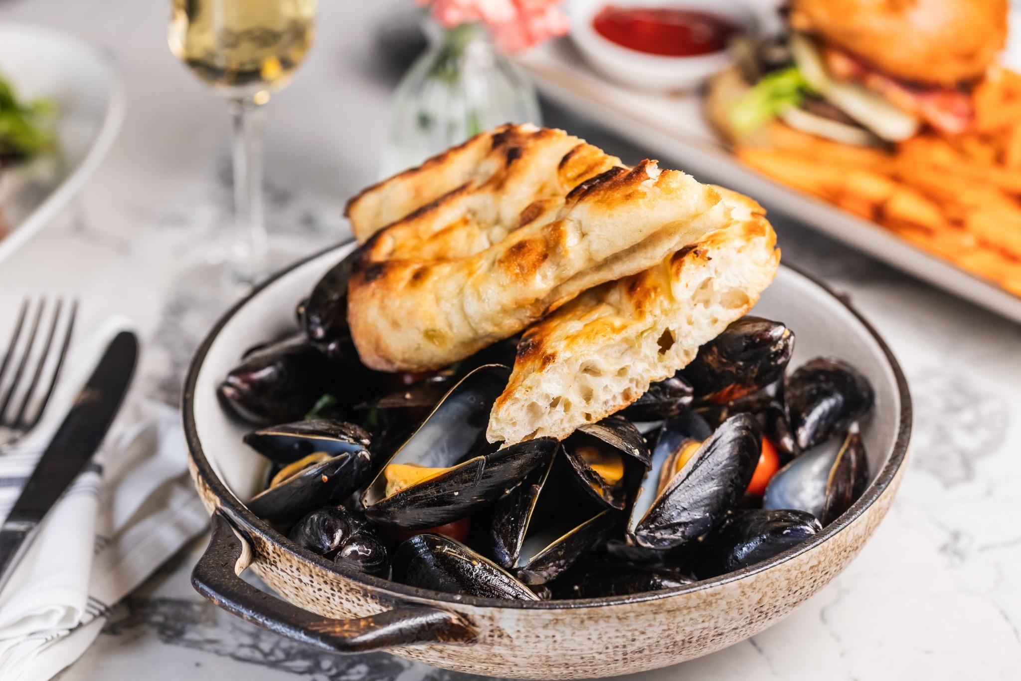 MCMANUS MUSSELS