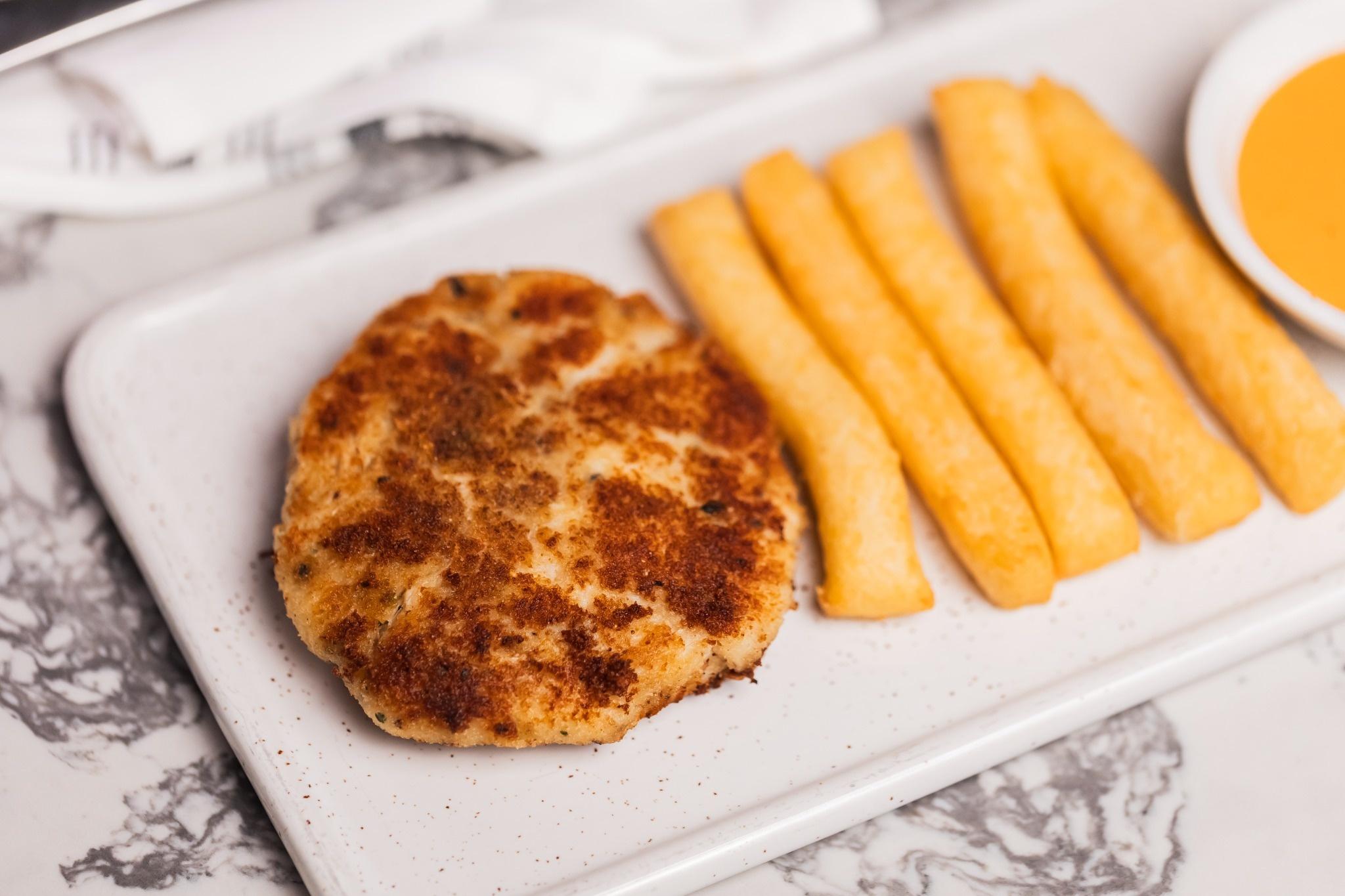CRAB CAKE
