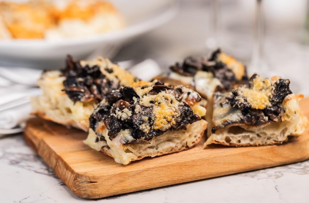 BRUSCHETTA AI FUNGHI