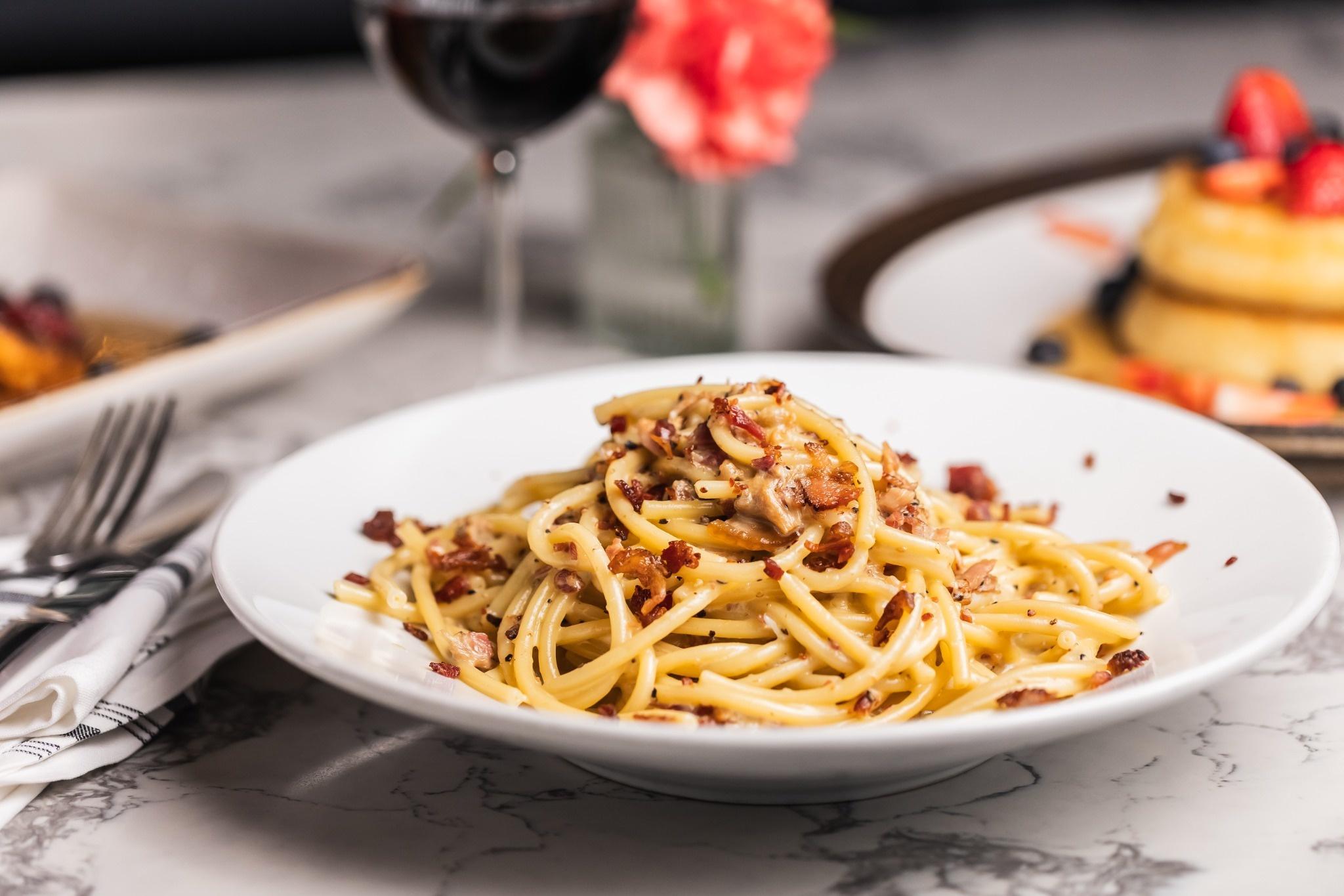 BUCATINI CARBONARA