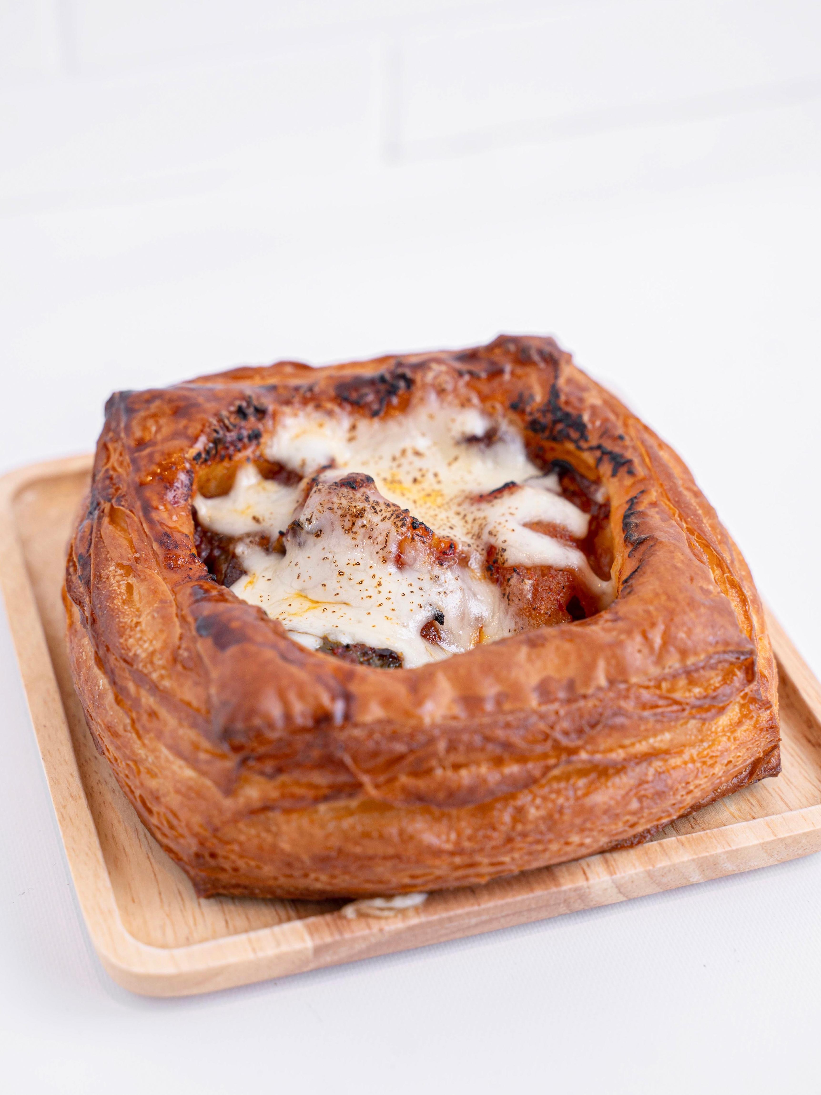 Kalbijjim Croissant