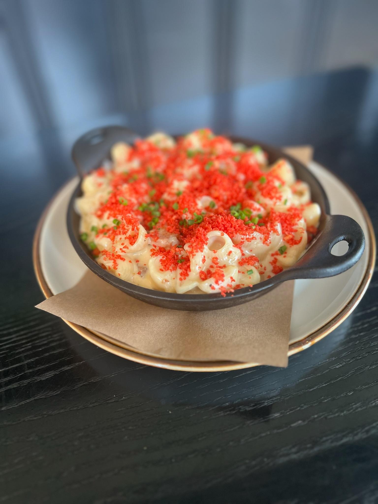 AGED GOUDA MAC & CHEESE