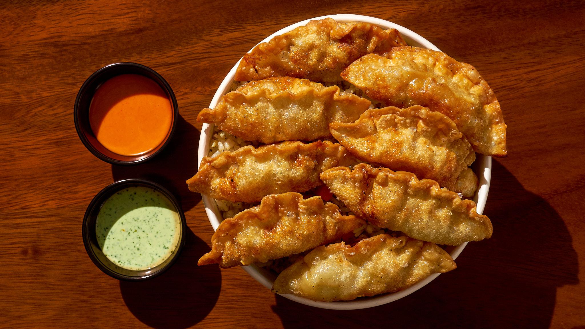 Chicken Mandoo (치킨만두)