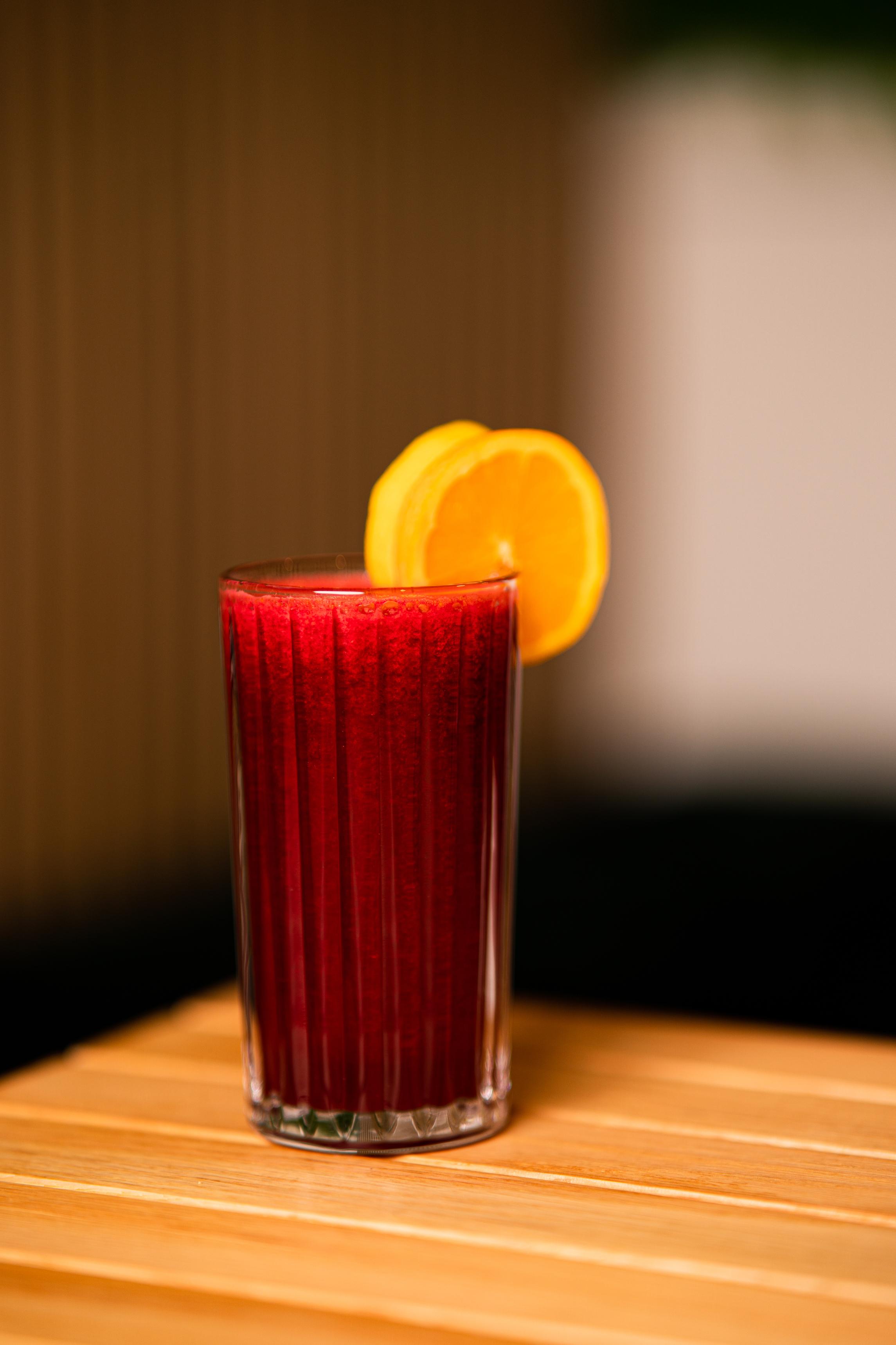 BEETS IT UP (16 oz cold press)