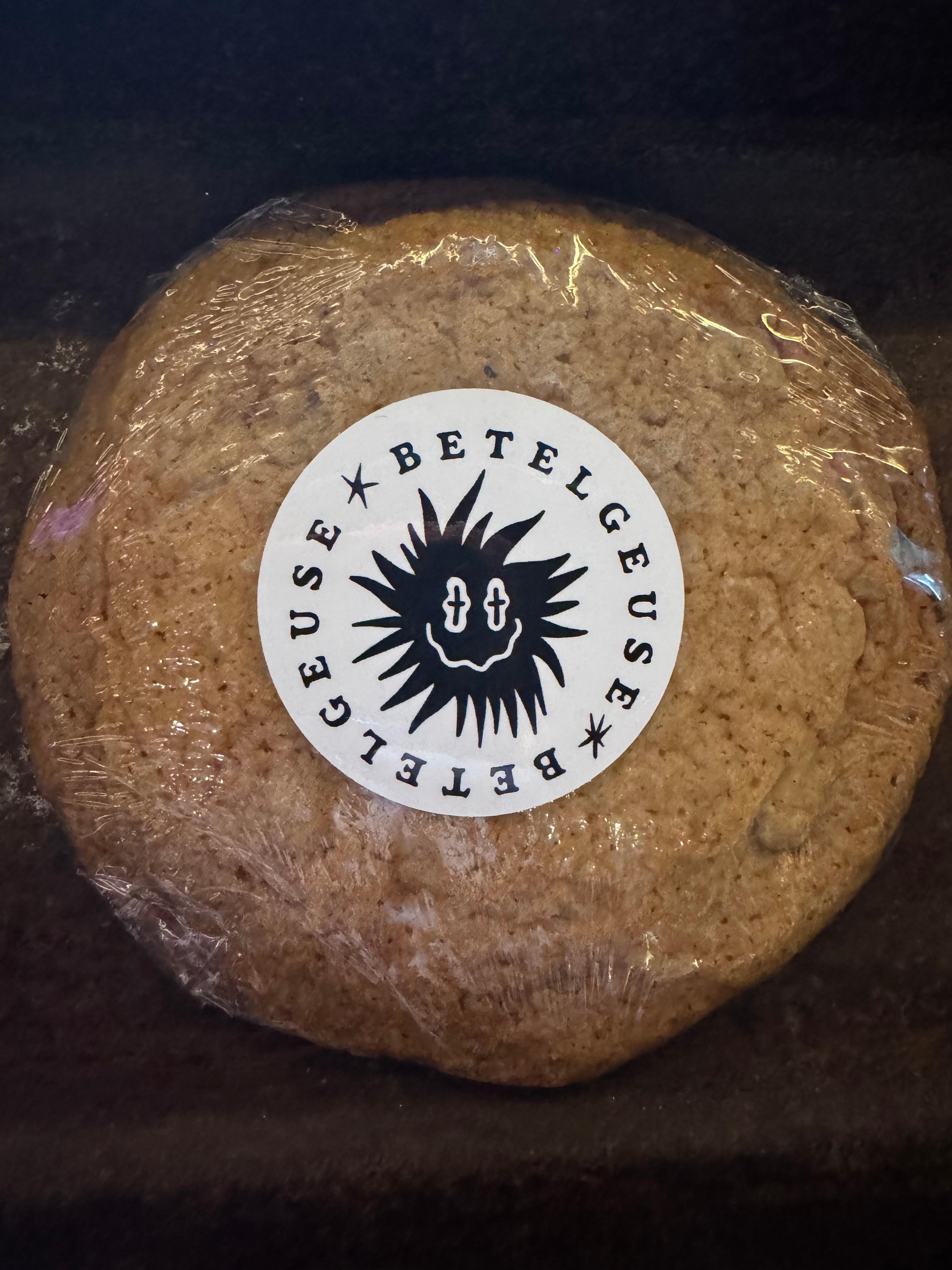 Chocolate Chip Cookie