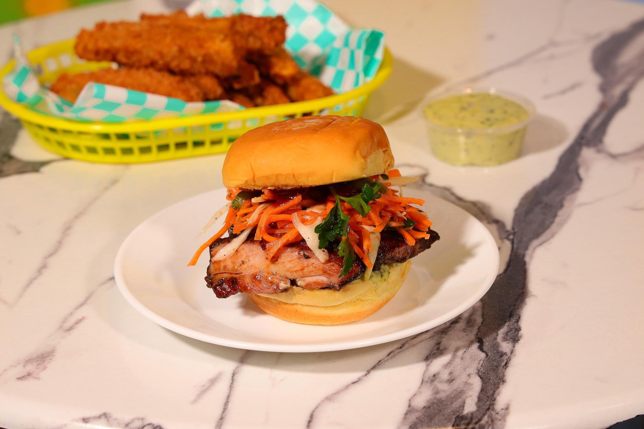 Jerk Chicken Slider