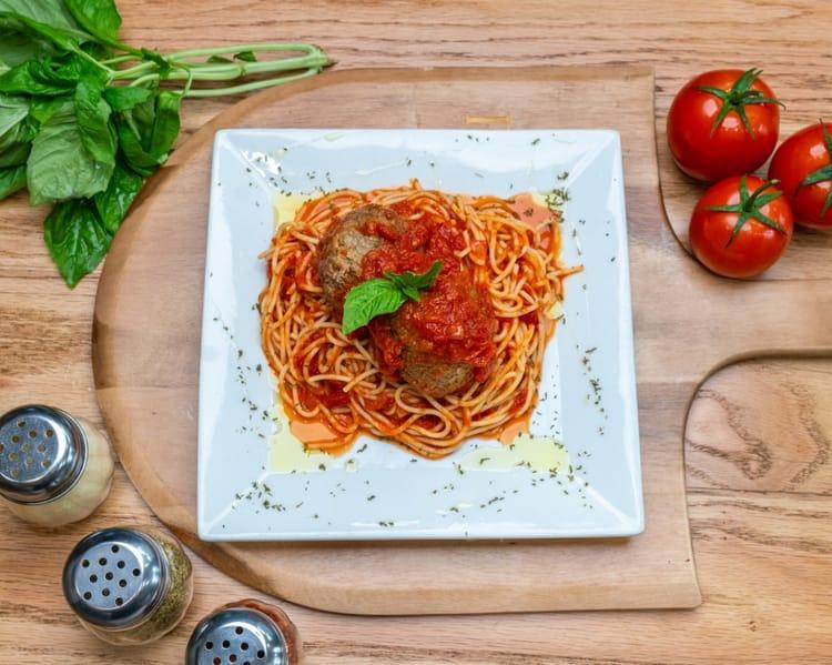 Spaghetti with Meatballs