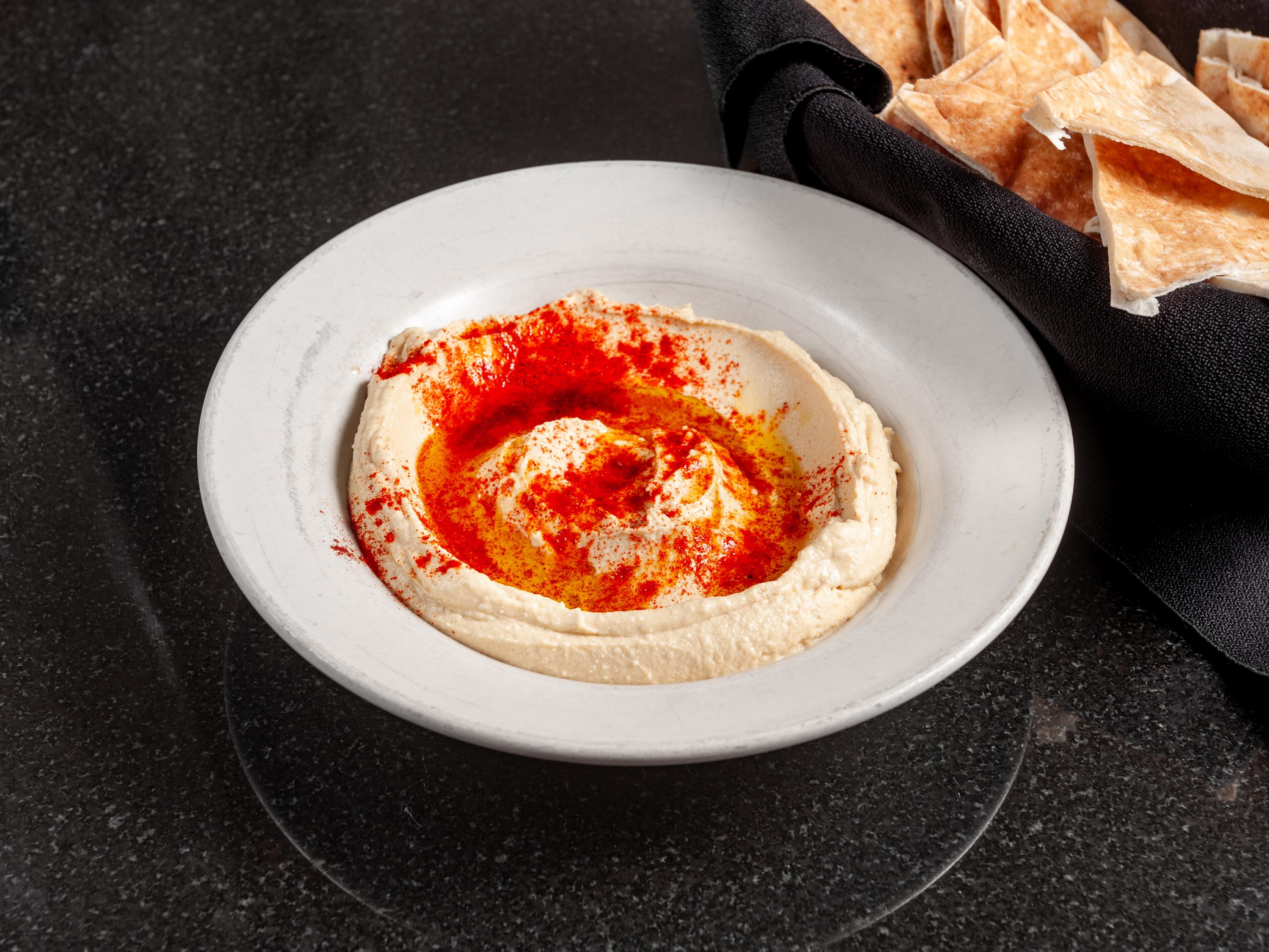 HUMMUS