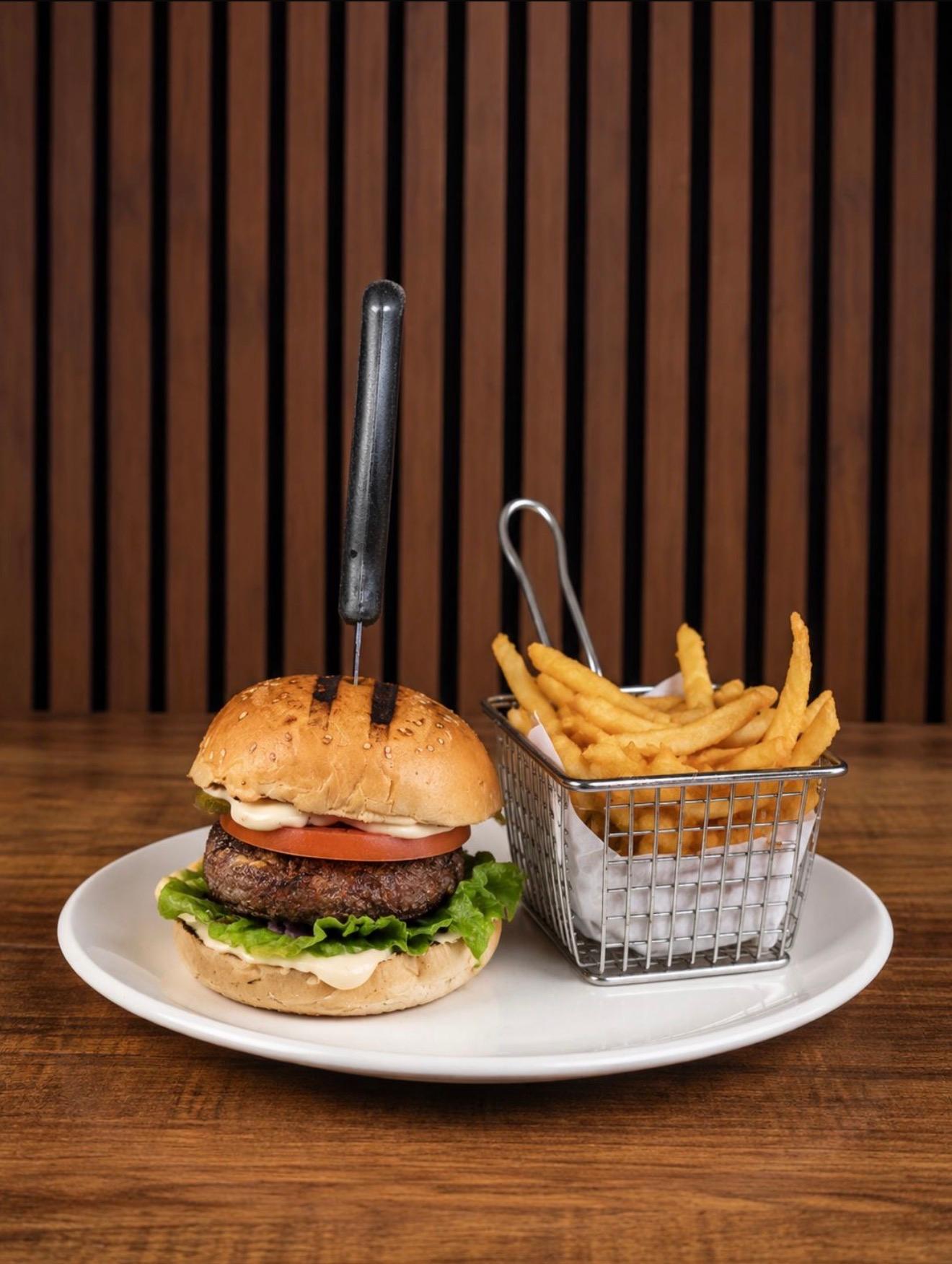 Classic beef burger
