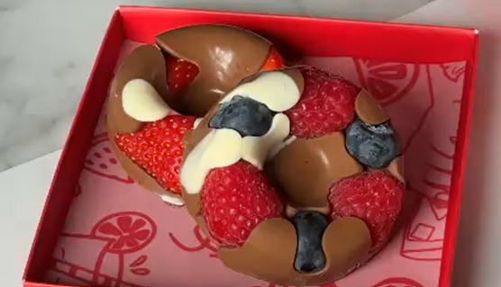 Berry Donuts