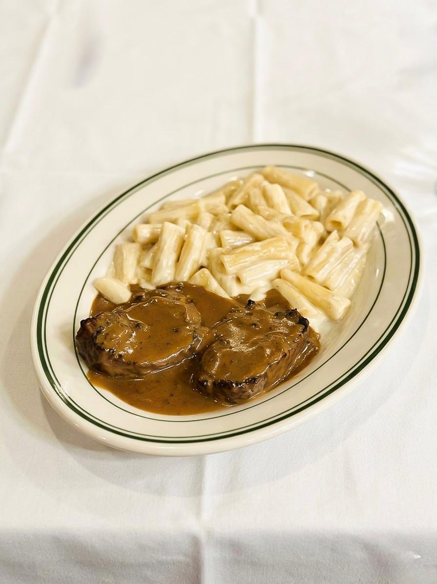 Filet Mignon Au Poivre