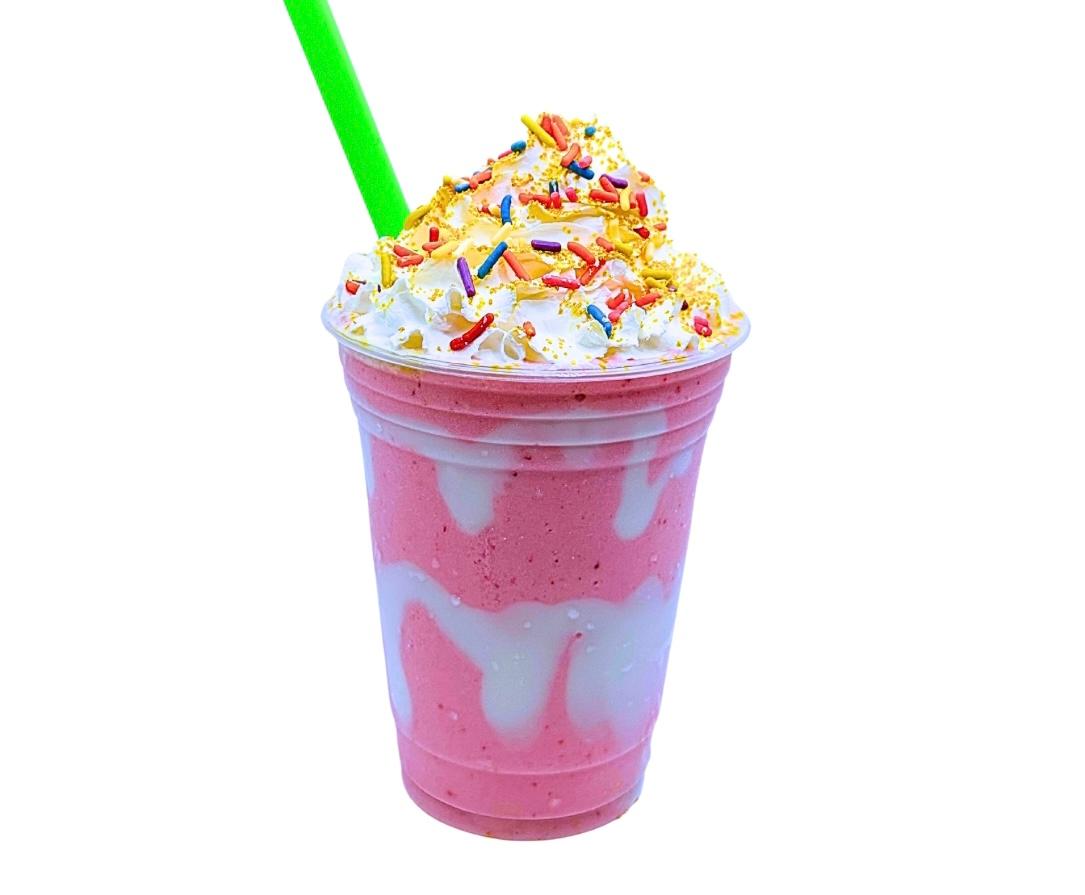 STRAWBERRY MILKSHAKE