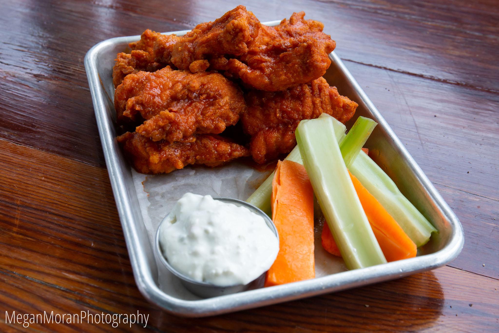 Boneless Wings (10)