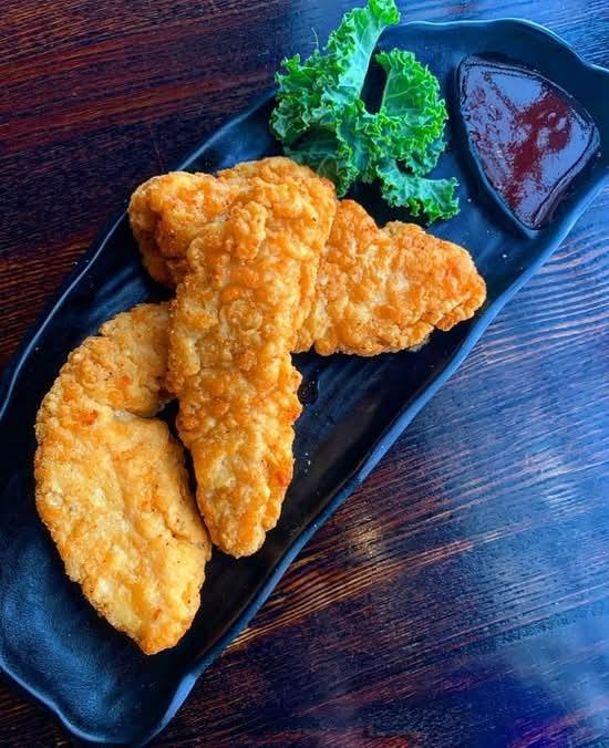 CHICKEN TENDERS