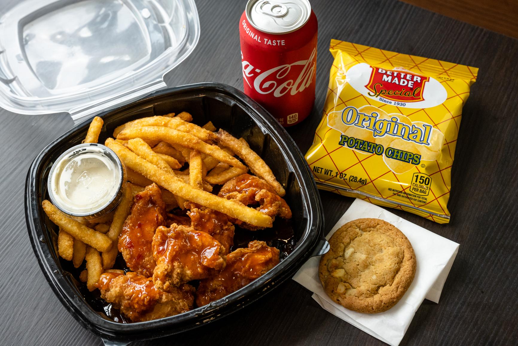 Lunch Wings