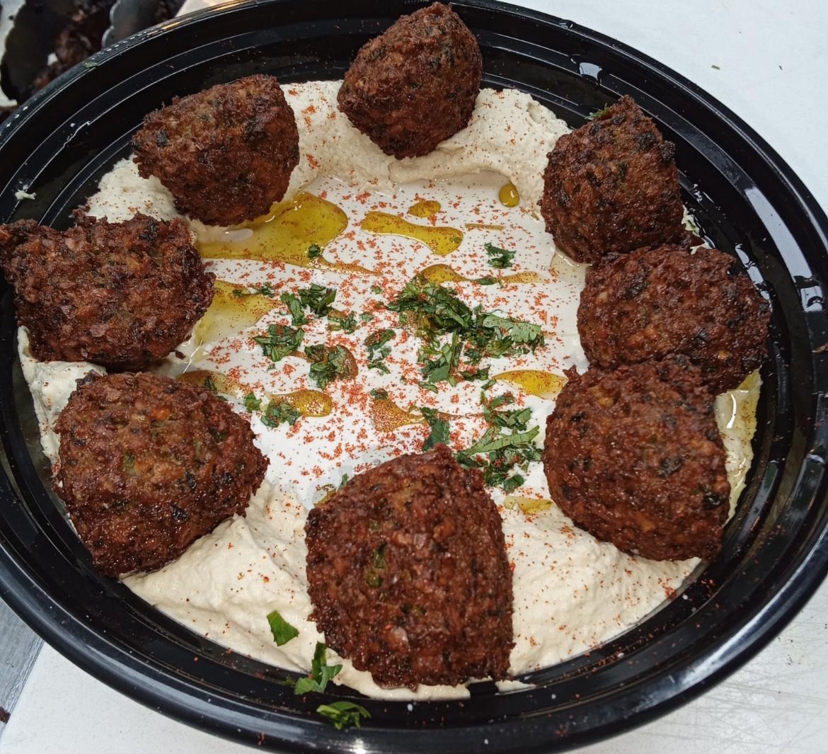 Hummus Falafel Plate