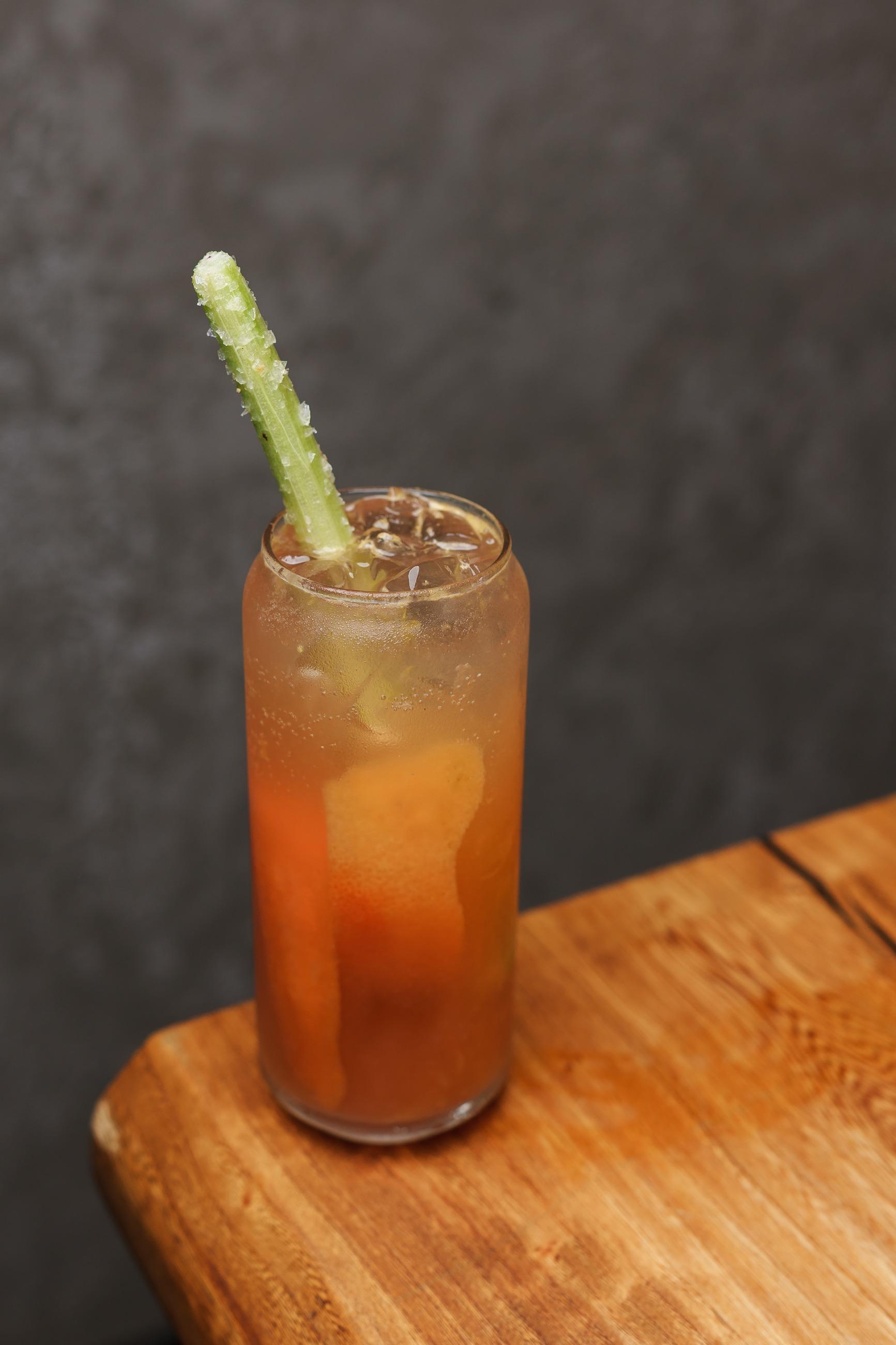 Rhubarb Spritz