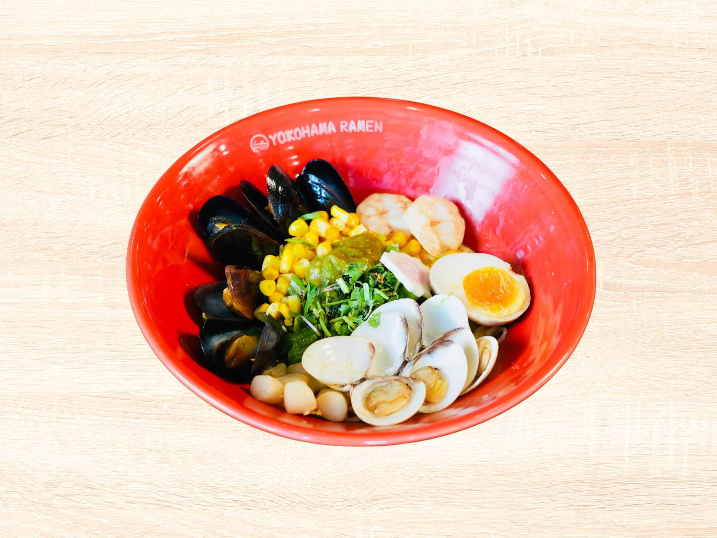 N19. Green Chili Seafood Shio Ramen