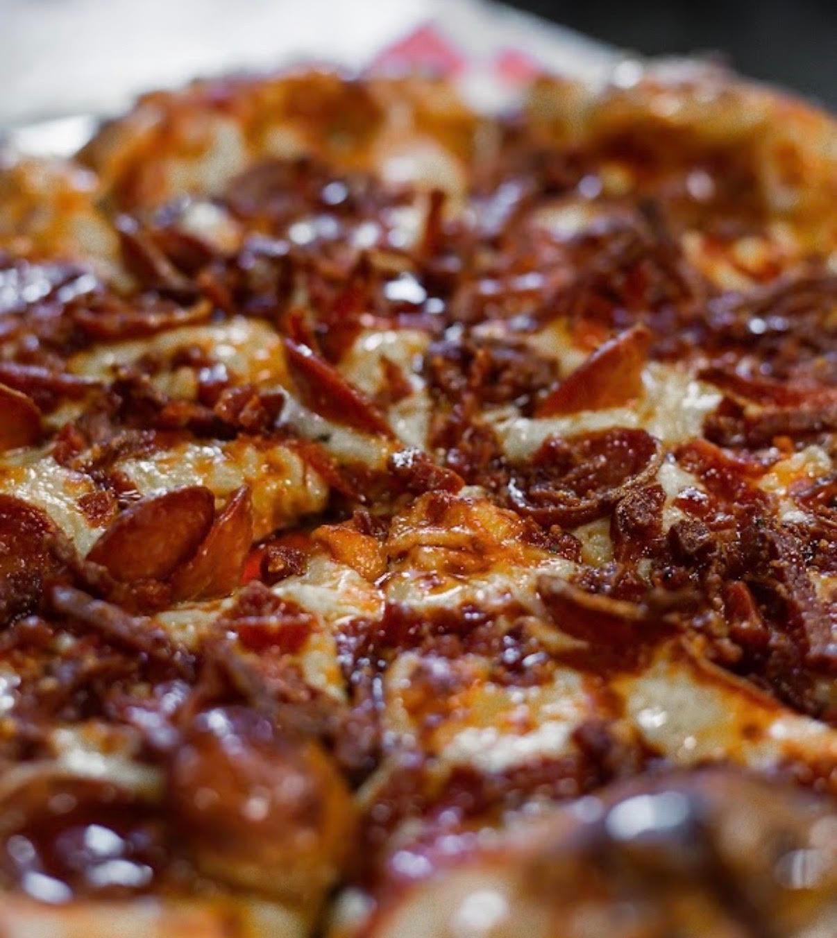 16in Mike's Hot Honey Pepperoni