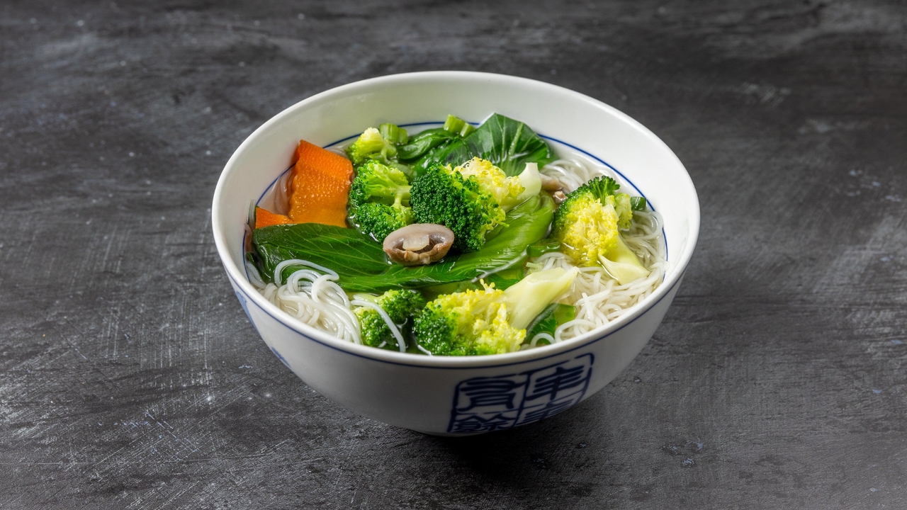 Vegetable Noodle Soup - 蔬菜汤米粉 (GF)