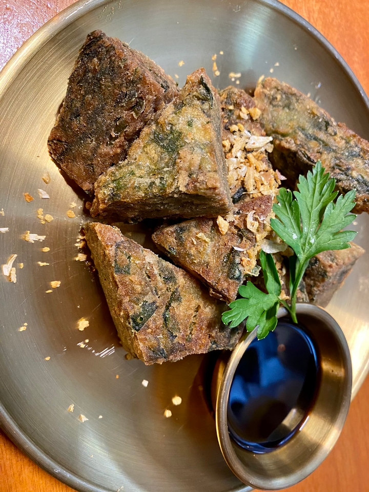 Fried Chive Pancakes (VG)