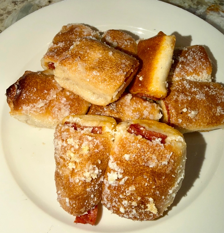 Roni Rolls (12)