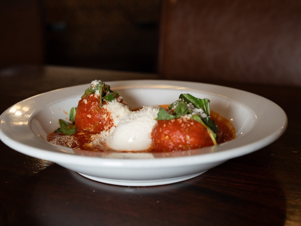 Mama's Meatballs & Burrata