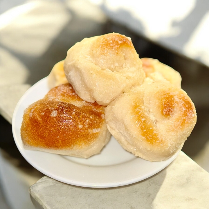 Garlic Knots (12)