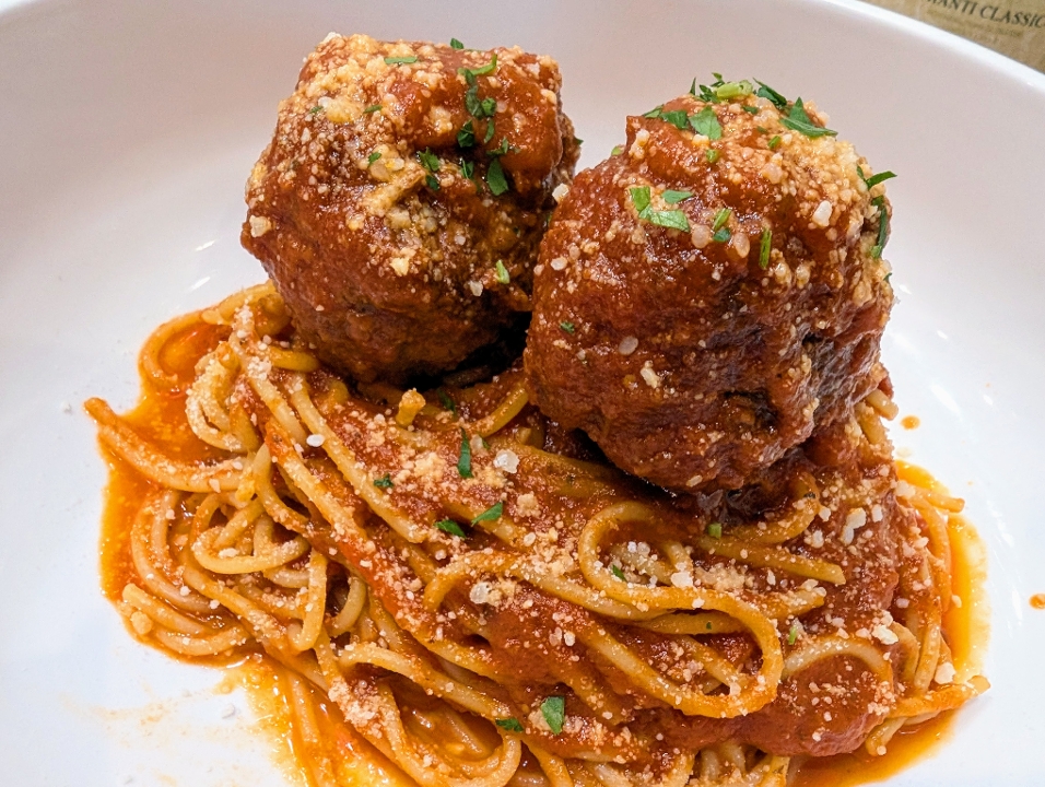 Spaghetti & Meatballs