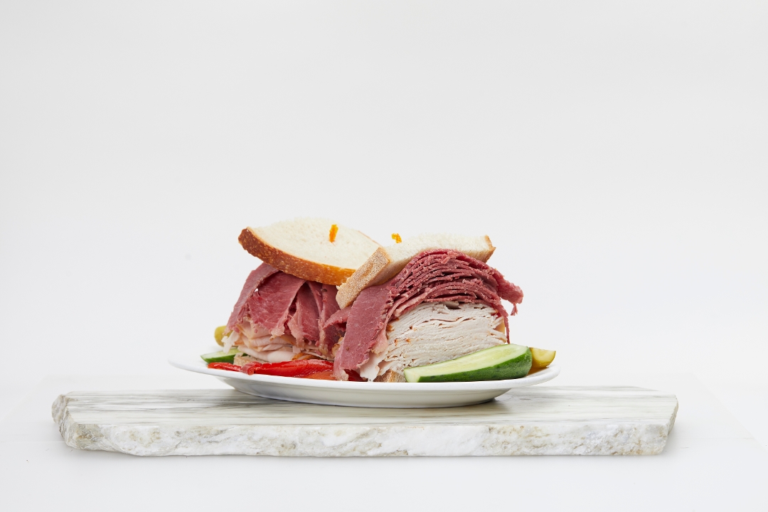 Order Online Pastrami Queen Moynihan New York Best Jewish Deli