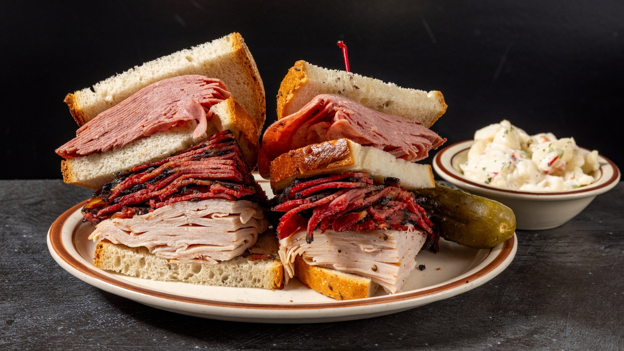 Order Online Pastrami Queen Moynihan New York Best Jewish Deli