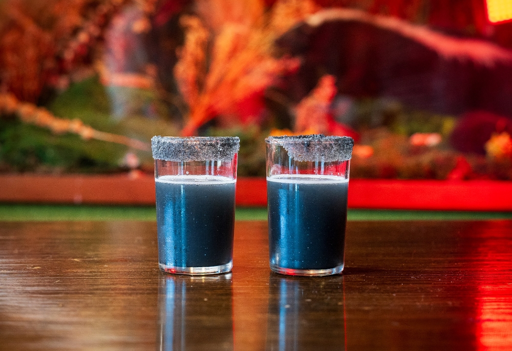 Black Lemon Drop Shot