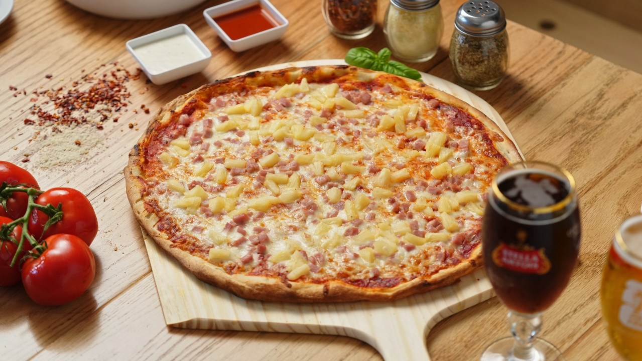 Small Hawaiian Pizza