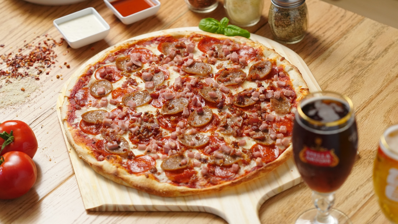 Extra Large Meat Lovers Pizza