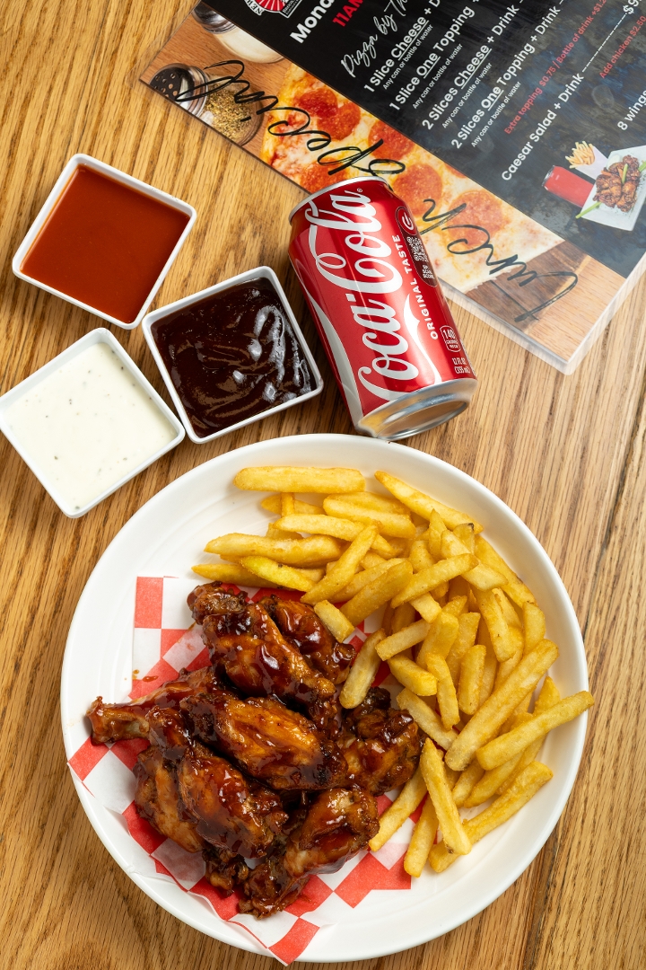 8 Pieces Wings & Fries + Drink