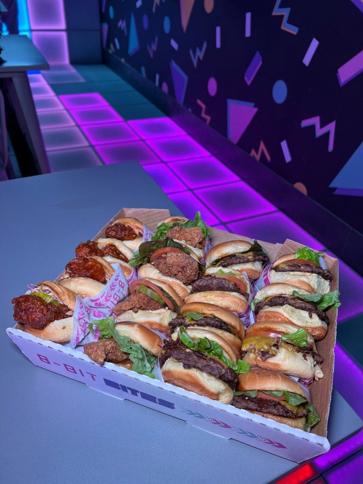Burgers & 'Wich 1/2 Squad Box