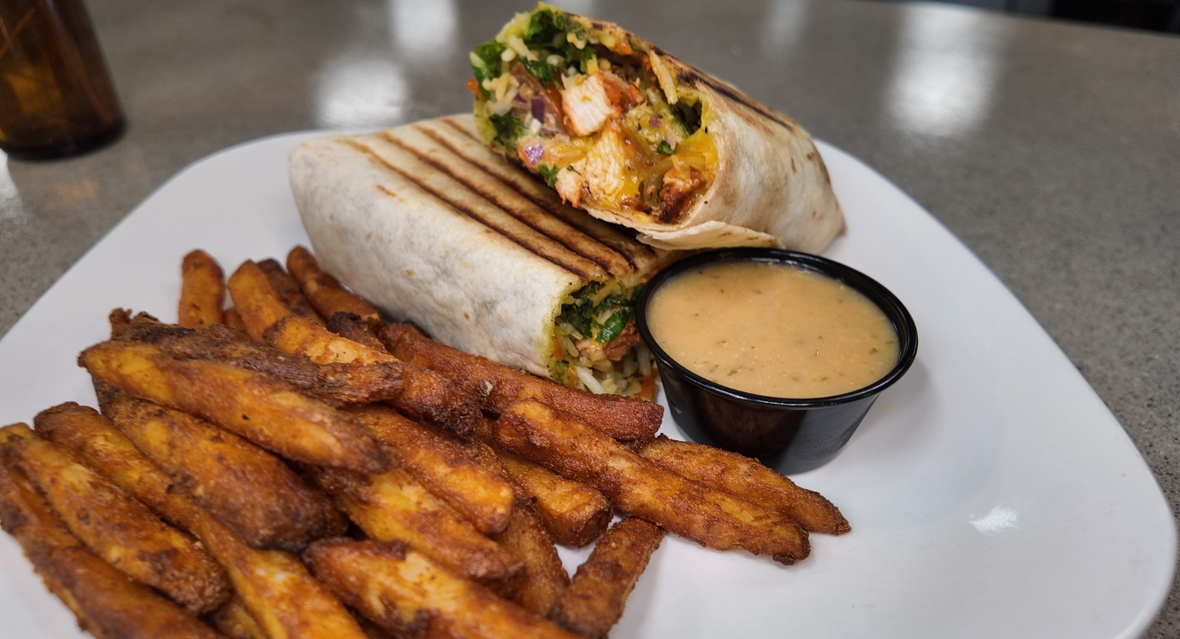 Chicken Wrap w/Fries