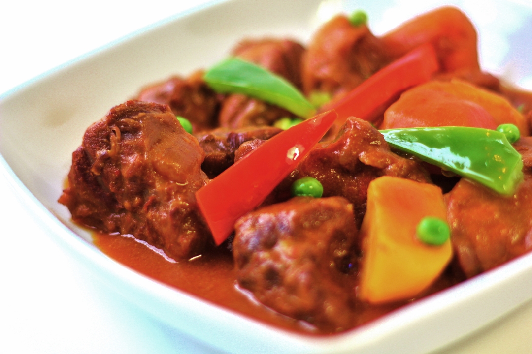Tropical Tomato Beef Stew | Beef Kaldereta