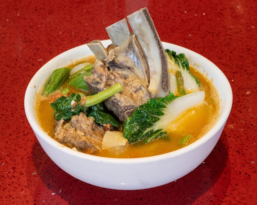 Pork Bone Tamarind Soup | Sinigang na Baboy