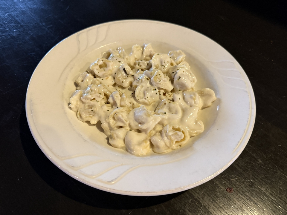 Cheese Tortellini Alfredo