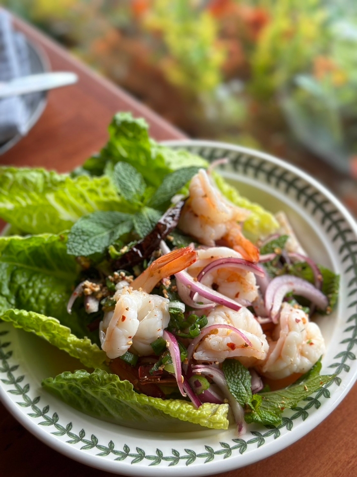 Larb Goong